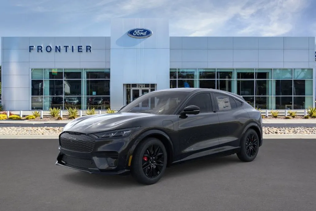 2025 Ford Mustang Mach-E Premium photo 1
