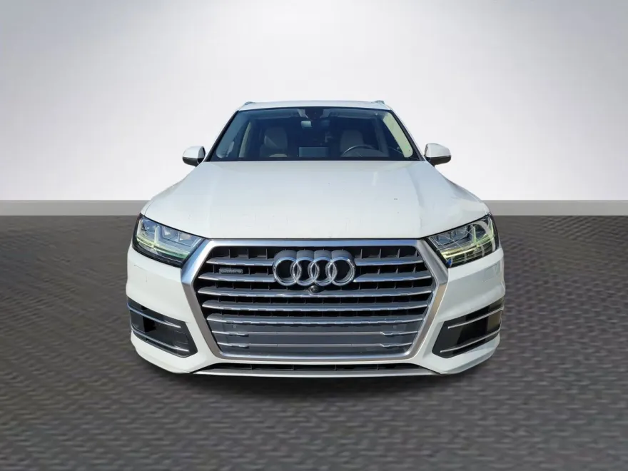 2019 Audi Q7 Premium Plus photo 1