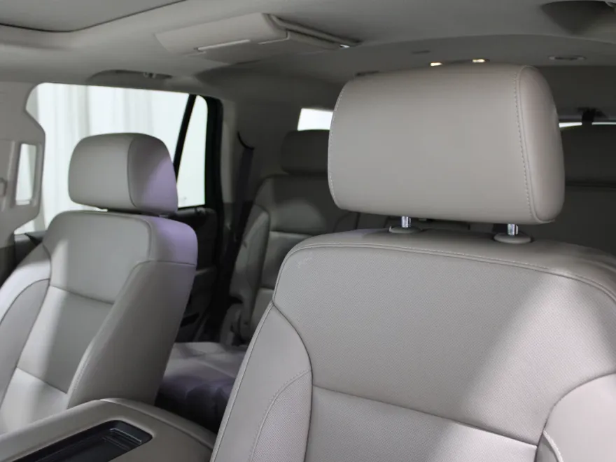 2020 Gmc Yukon SLT photo 1