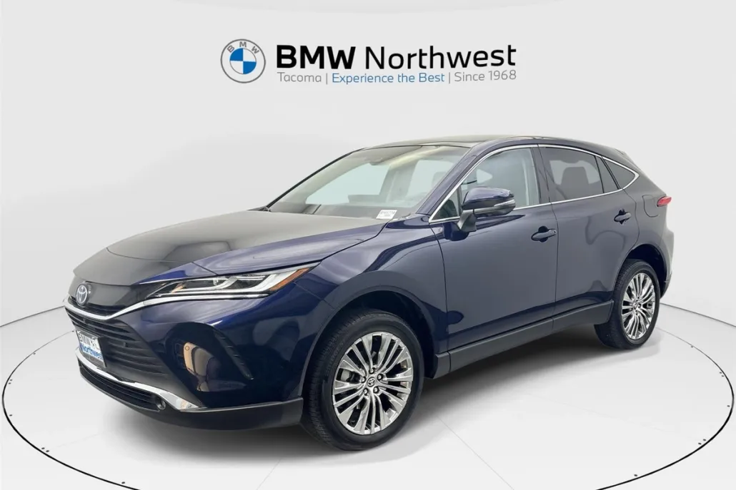 2024 Toyota Venza Limited photo 1