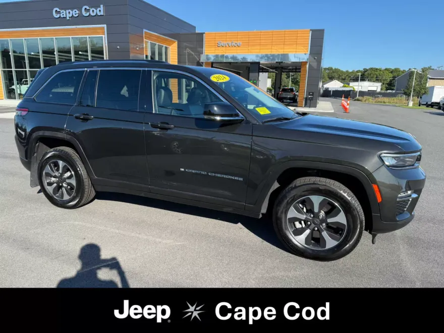 2024 Jeep Cherokee Limited 4xe photo 1