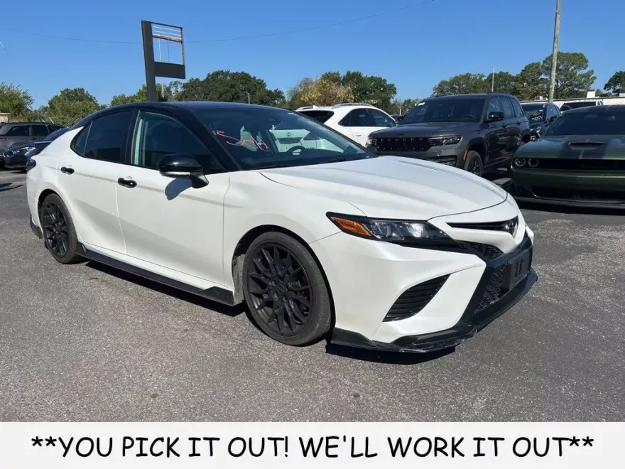 2021 Toyota Camry TRD V6 photo 1