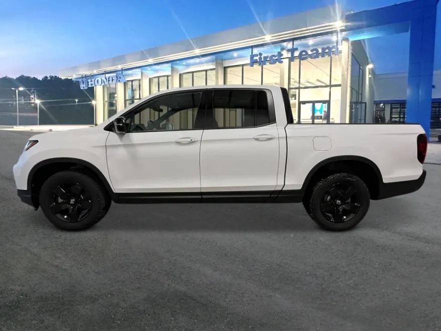 2025 Honda Ridgeline Black Edition photo 1