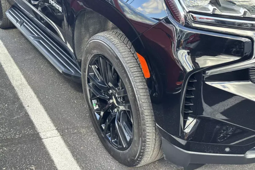 2024 Chevrolet Tahoe LS photo 1