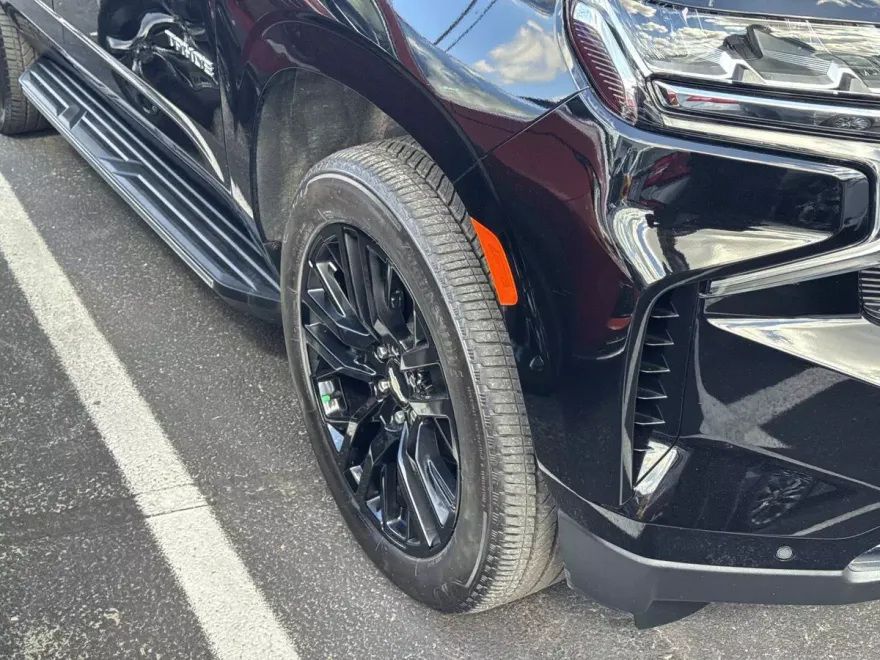 2024 Chevrolet Tahoe LS photo 1