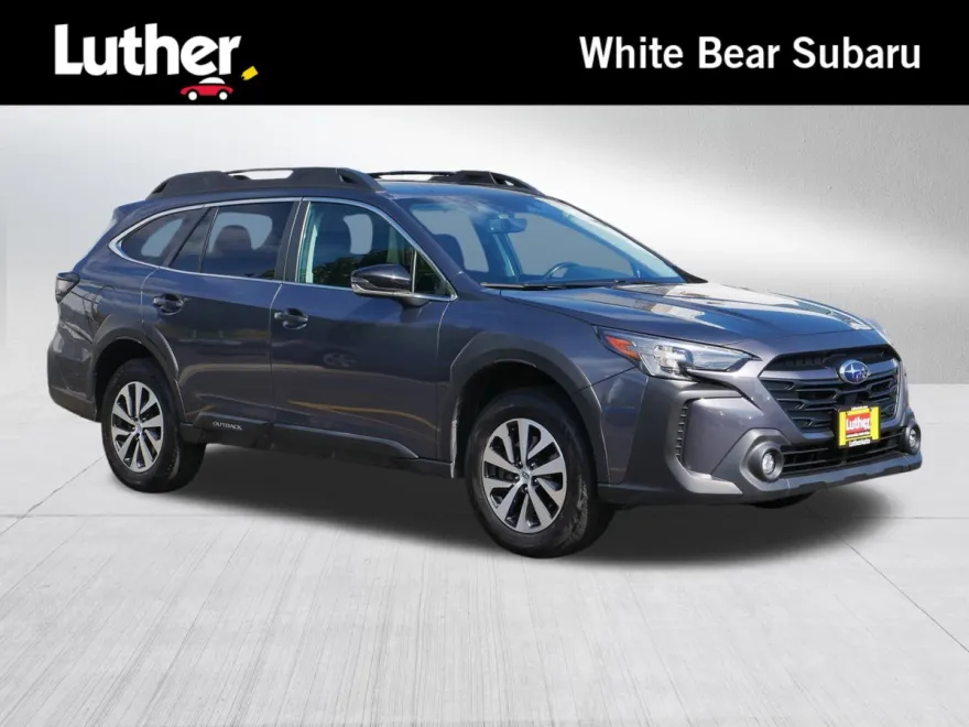 2024 Subaru Outback Premium photo 1