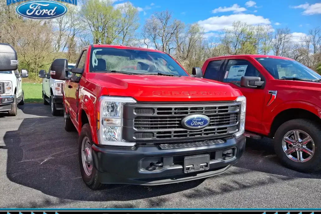 2025 Ford F-250 XL photo 1