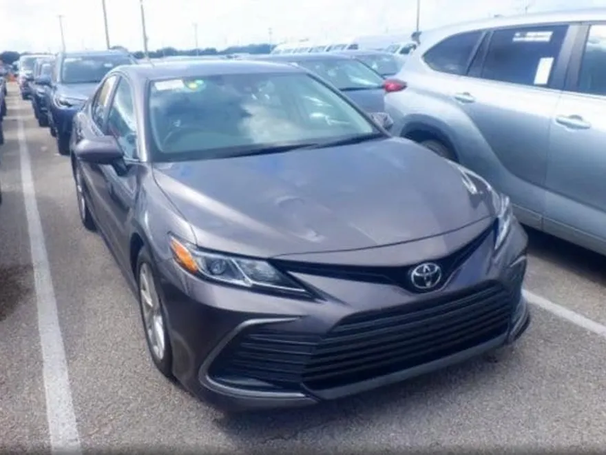2024 Toyota Camry LE photo 1