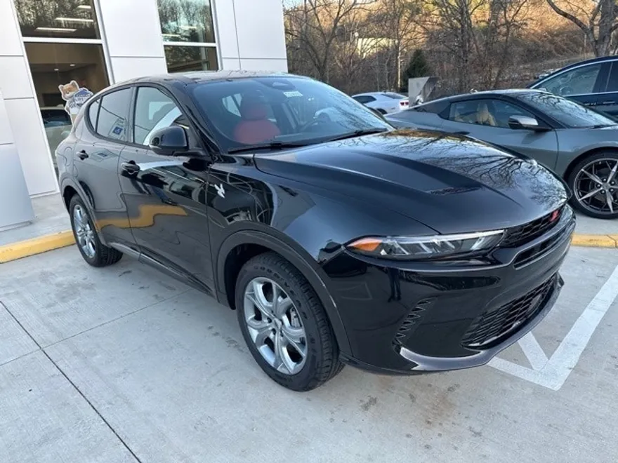 2024 Dodge Hornet R/T Plus photo 1