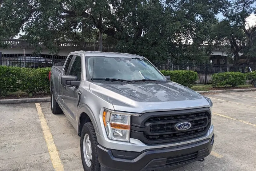 2022 Ford F-150 XL photo 1