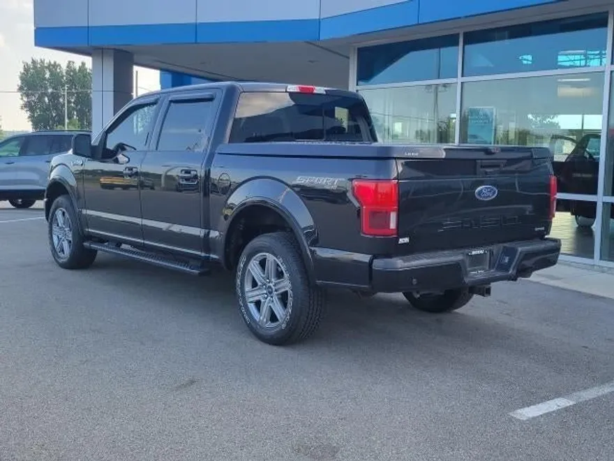 2019 Ford F-150 XLT photo 1