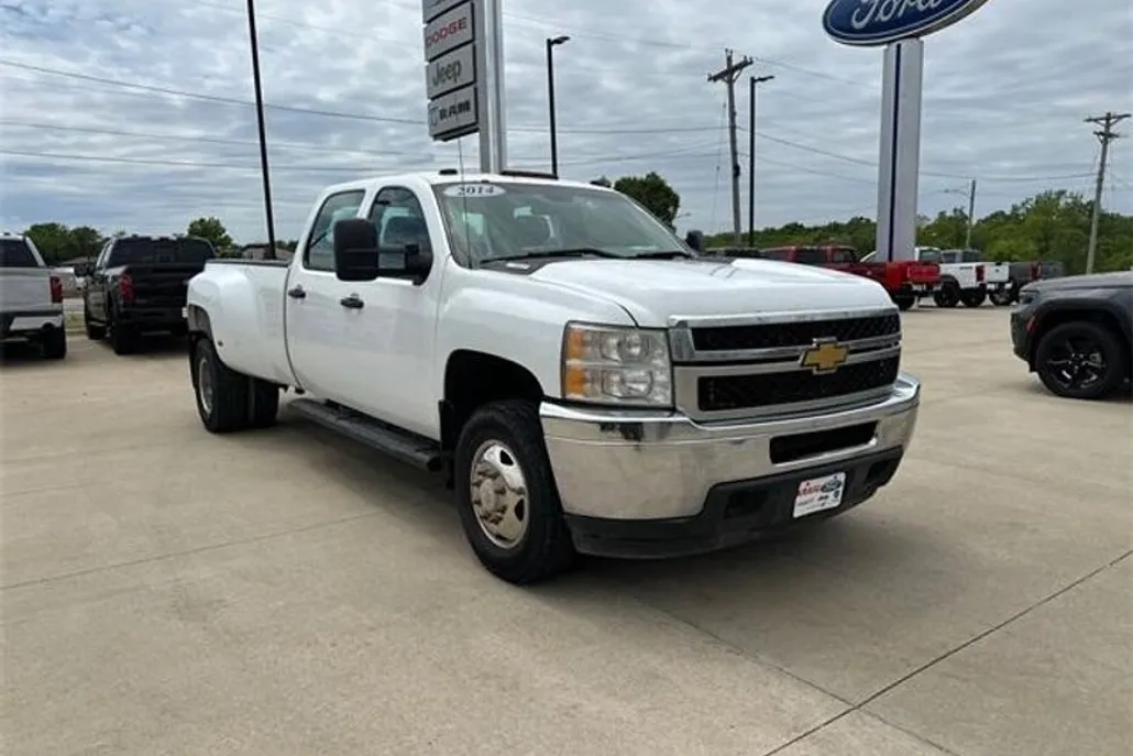 2014 Chevrolet Silverado 3500HD Work Truck photo 1