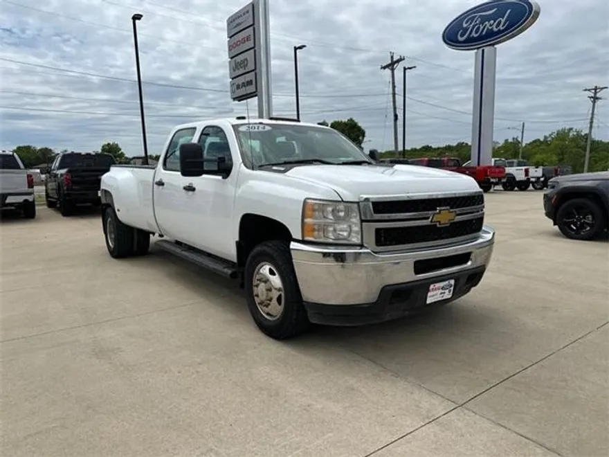 2014 Chevrolet Silverado 3500HD Work Truck photo 1