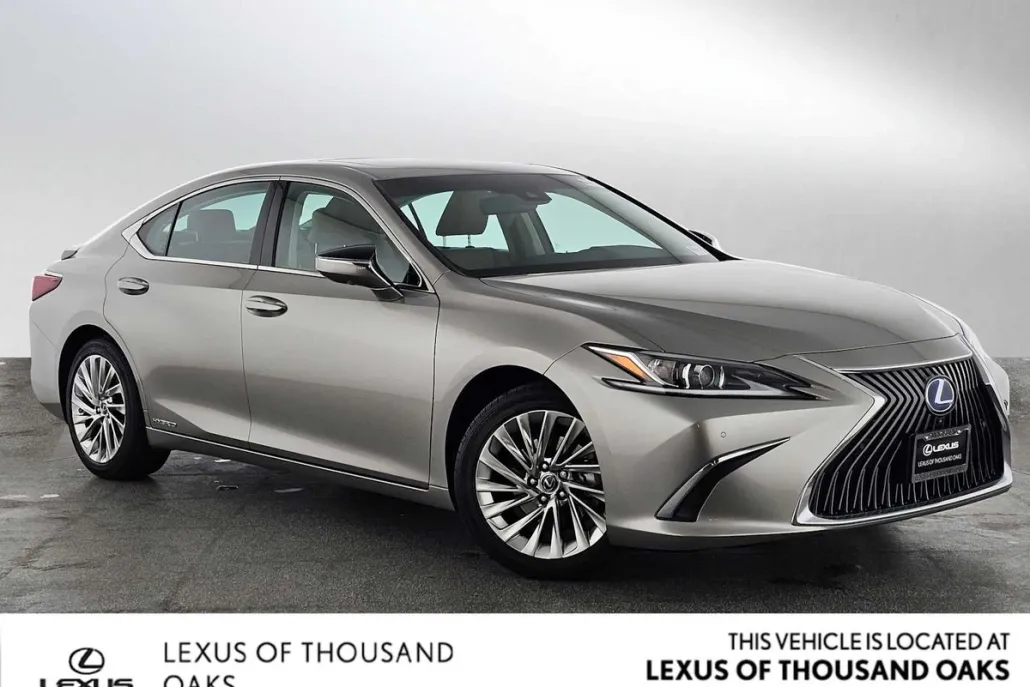 2019 Lexus ES Luxury photo 1