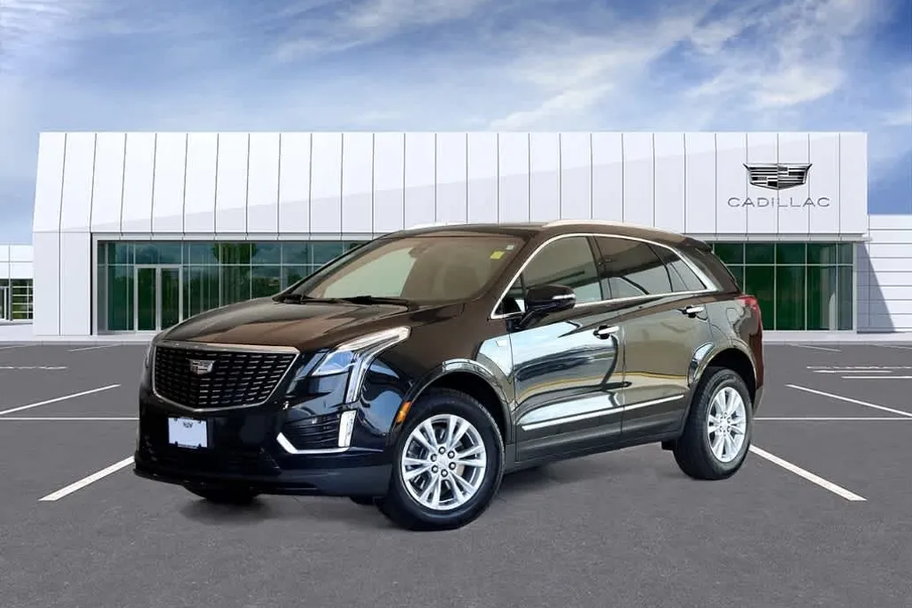 2022 Cadillac XT5 Luxury photo 1