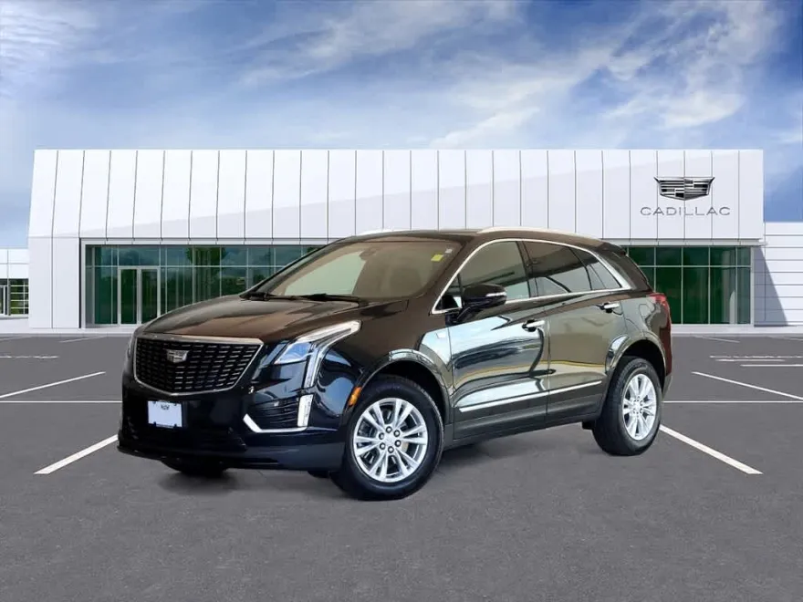 2022 Cadillac XT5 Luxury photo 1