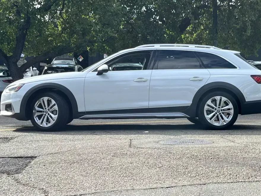 2020 Audi A4 Allroad Prestige TFSI Quattro photo 1
