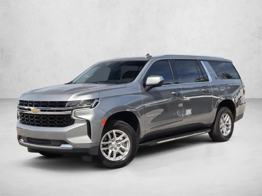 2023 Chevrolet Suburban LS photo 1