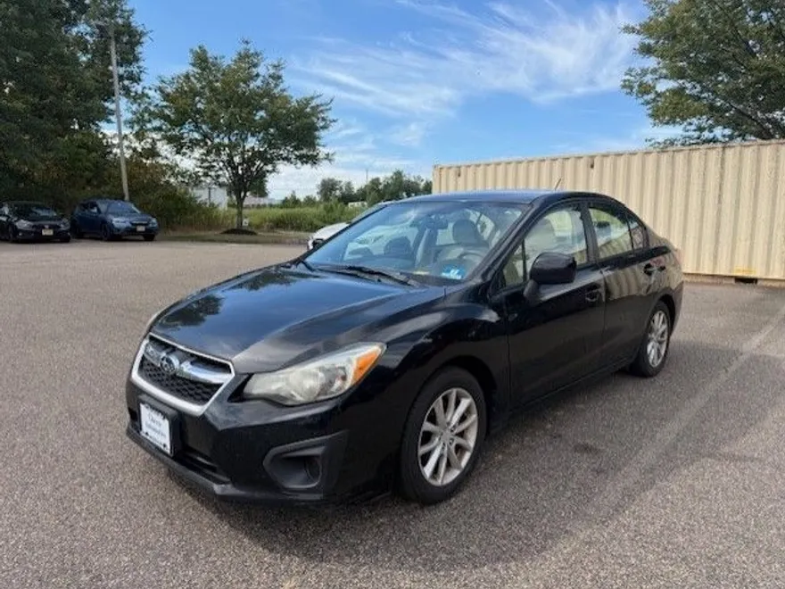 2014 Subaru Impreza 2.0i Premium photo 1