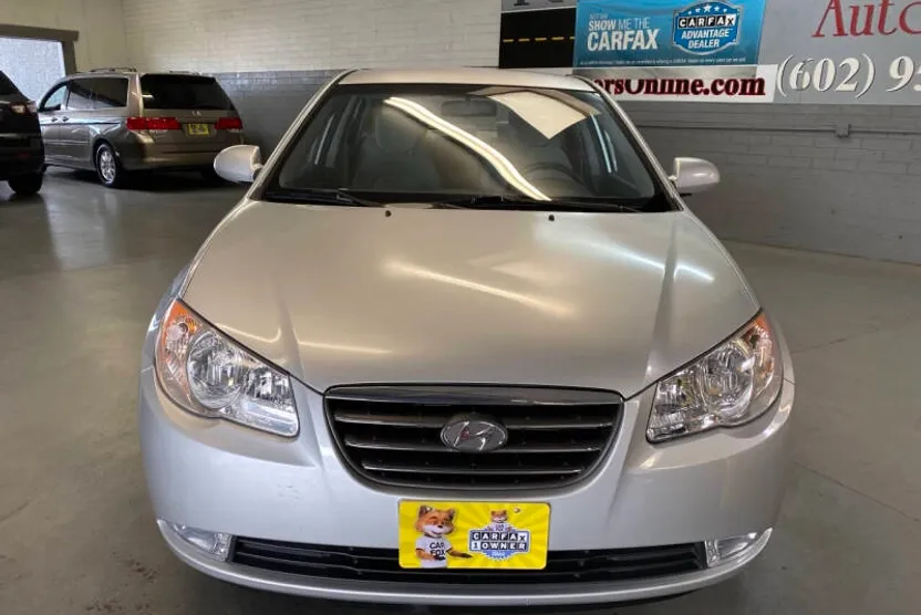 2008 Hyundai Elantra SE photo 1