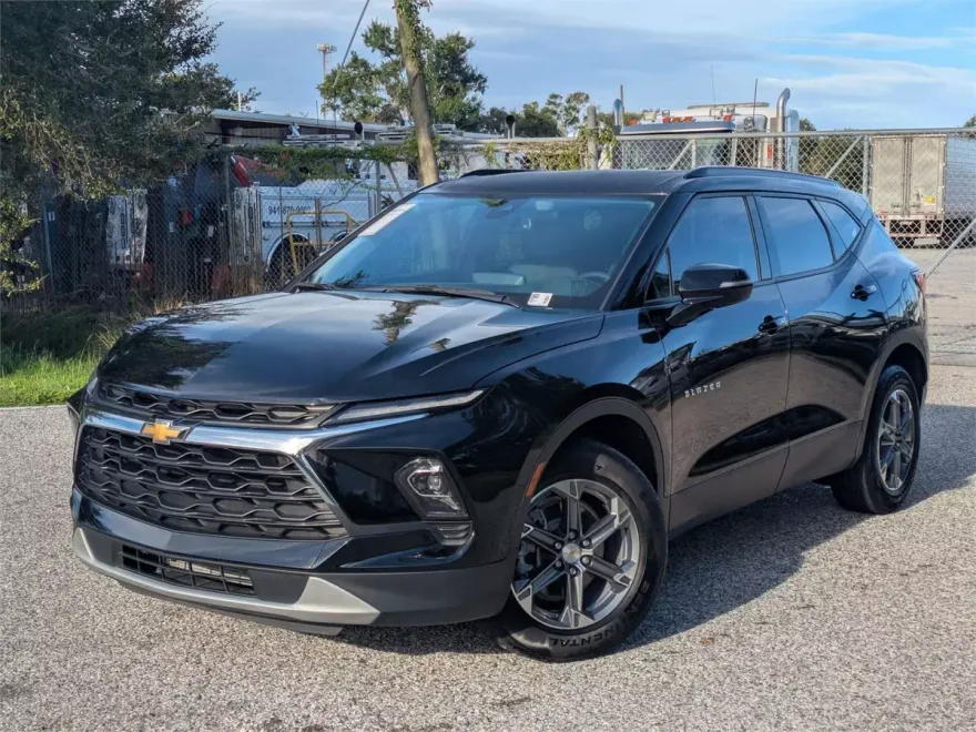 2023 Chevrolet Blazer 3LT photo 1