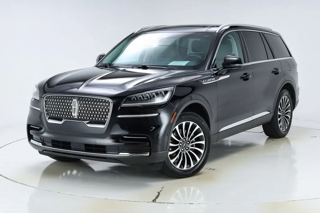 2023 Lincoln Aviator Reserve photo 1
