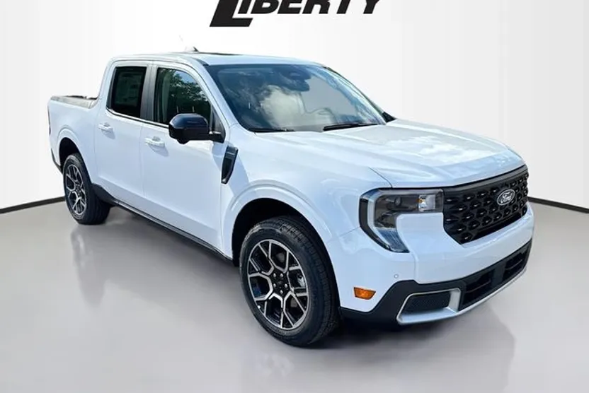 2025 Ford Maverick Lariat photo 1