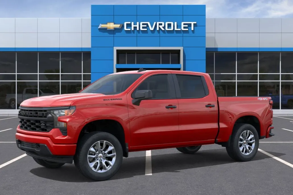 2026 Chevrolet Silverado Custom photo 1