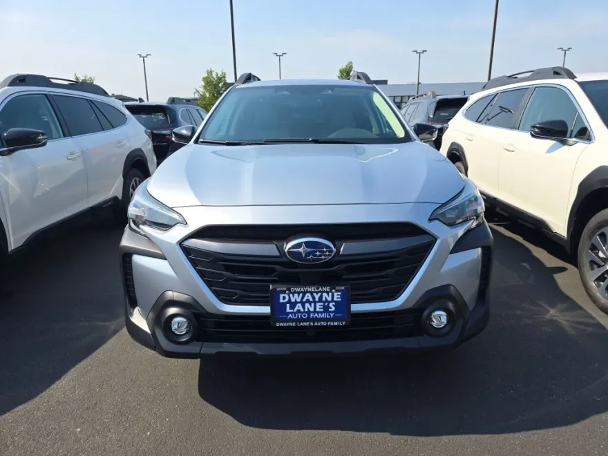 2025 Subaru Outback Premium photo 1