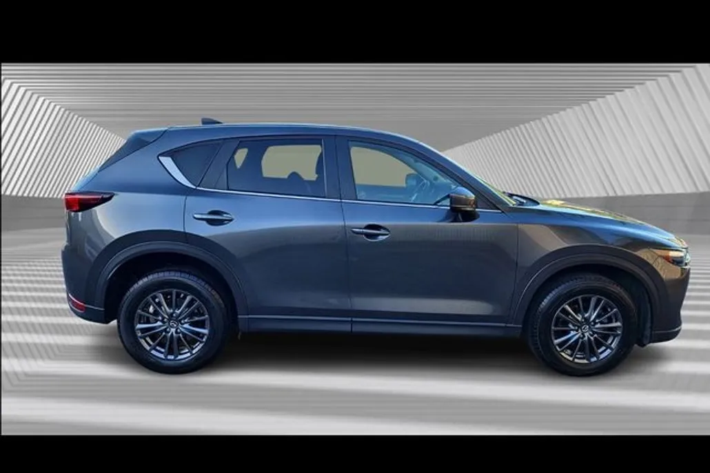 2019 Mazda CX-5 Touring photo 1