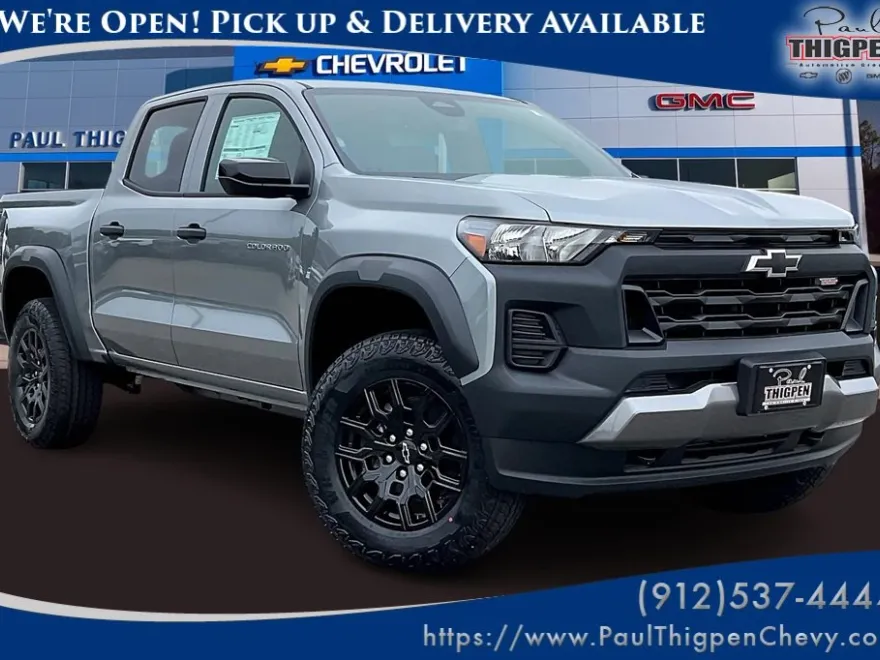 2026 Chevrolet Colorado Trail Boss photo 1