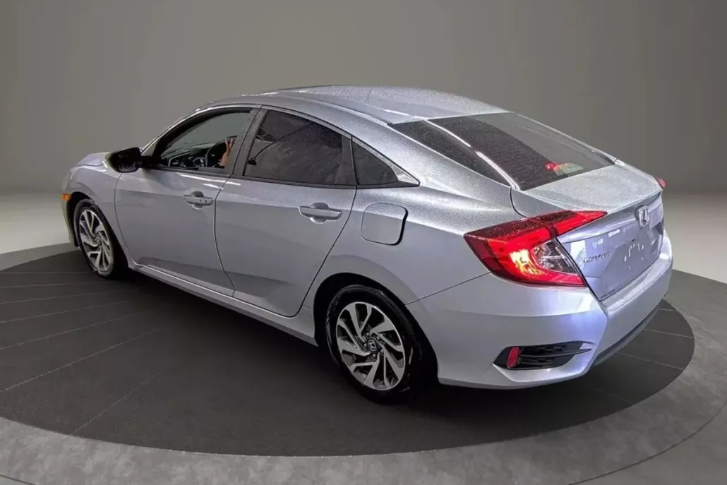 2016 Honda Civic EX photo 1