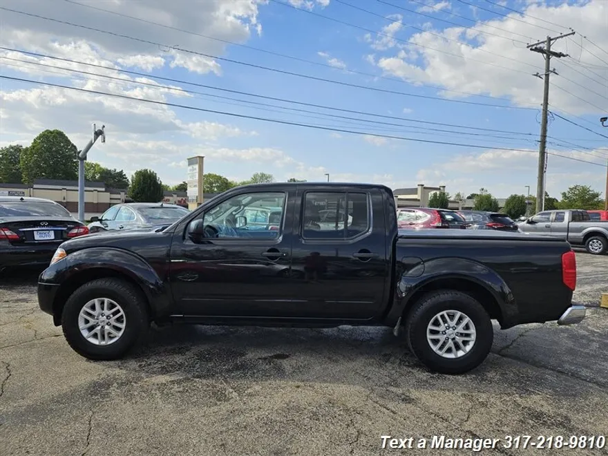2016 Nissan Frontier SV photo 1