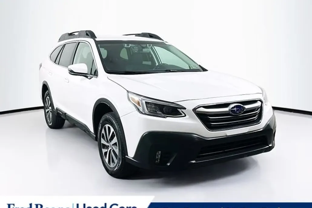 2021 Subaru Outback Premium photo 1