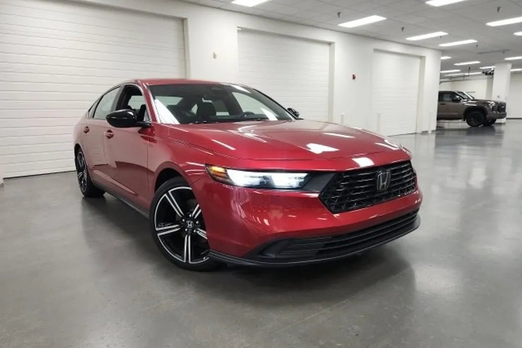 2024 Honda Accord Hybrid Sport photo 1