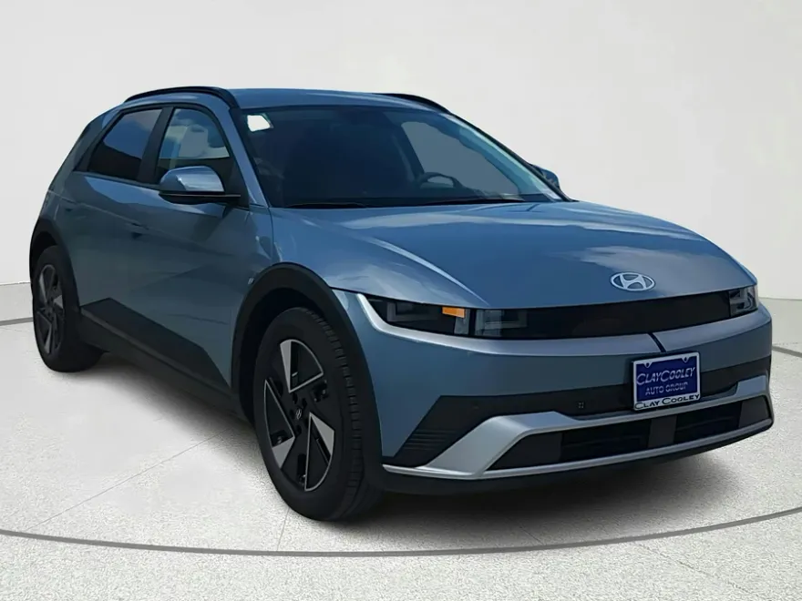 2025 Hyundai Ioniq 5 SE photo 1