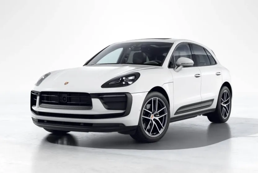 2026 Porsche Macan T photo 1