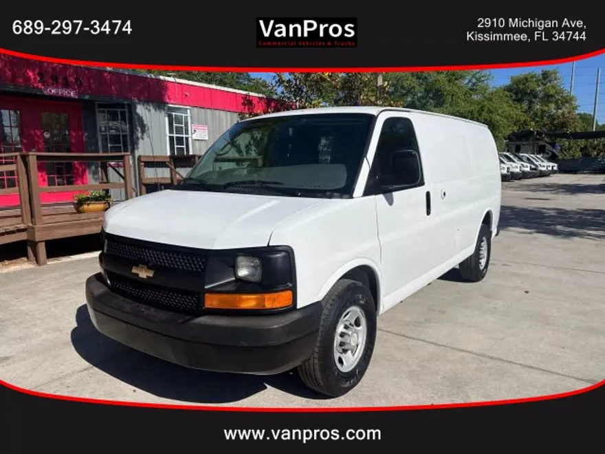 2013 Chevrolet Express 2500 Cargo Van photo 1