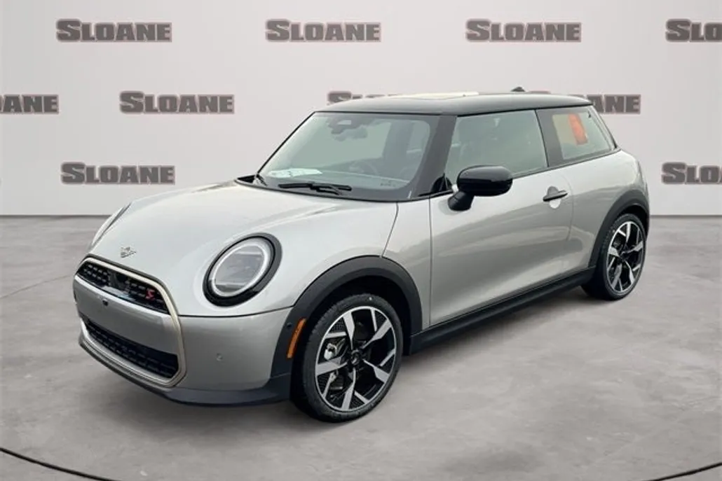 2025 Mini Cooper S Iconic photo 1
