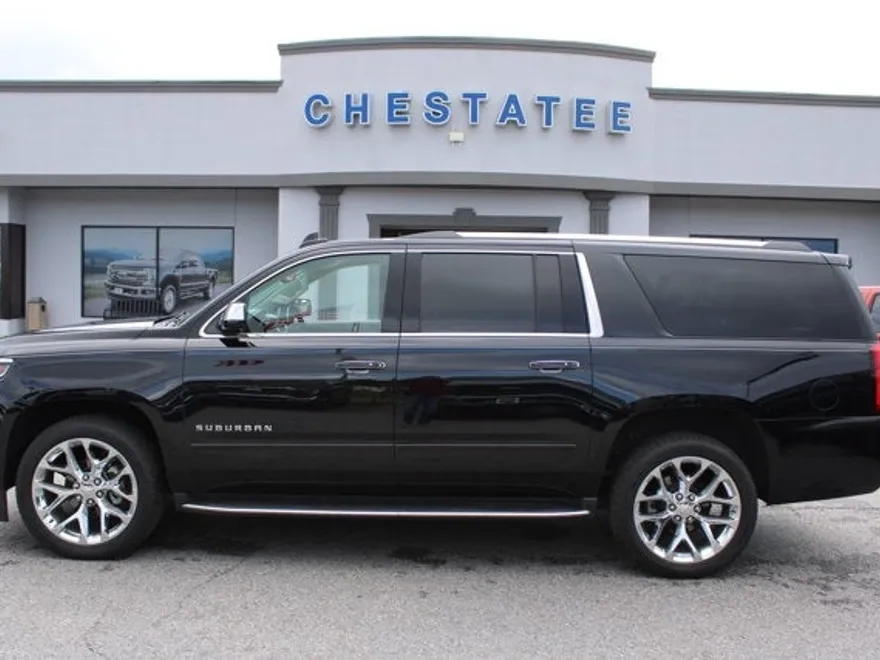 2019 Chevrolet Suburban Premier photo 1