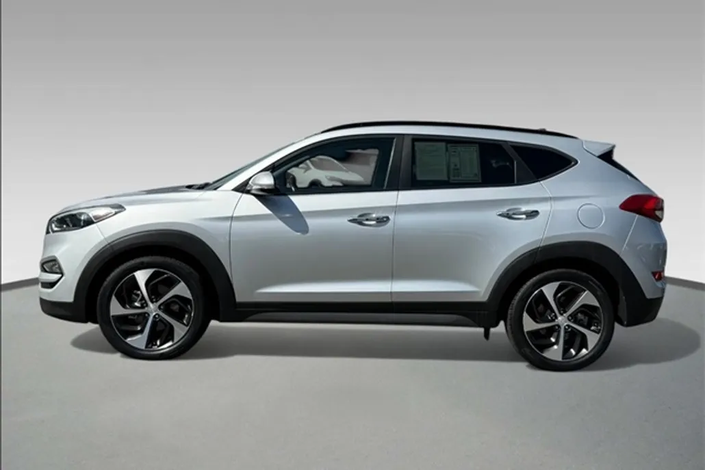 2016 Hyundai Tucson Limited photo 1