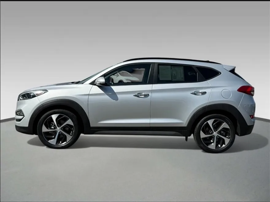 2016 Hyundai Tucson Limited photo 1