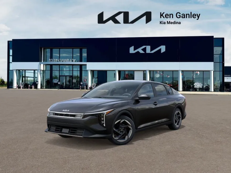 2025 Kia K4 EX photo 1