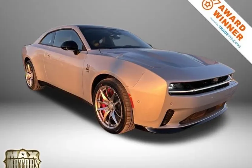 2025 Dodge Charger R/T Scat Pack photo 1
