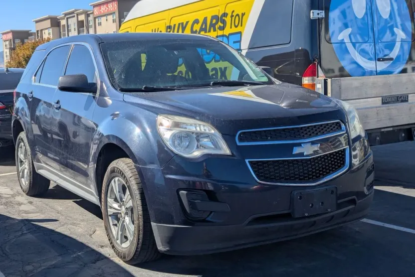 2015 Chevrolet Equinox LS photo 1