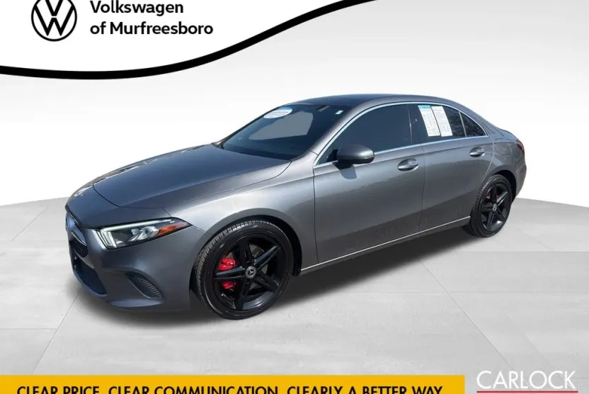 2020 Mercedes Benz A 220 photo 1