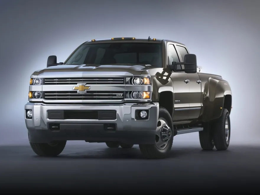 2015 Chevrolet Silverado 3500HD High Country photo 1
