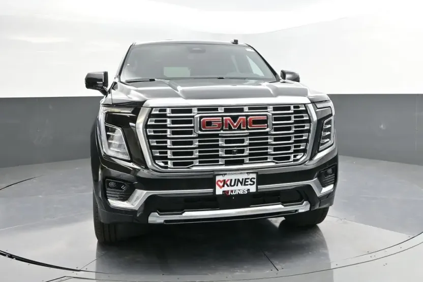 2026 Gmc Yukon Denali photo 1