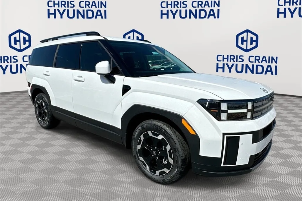2025 Hyundai Santa Fe SEL photo 1
