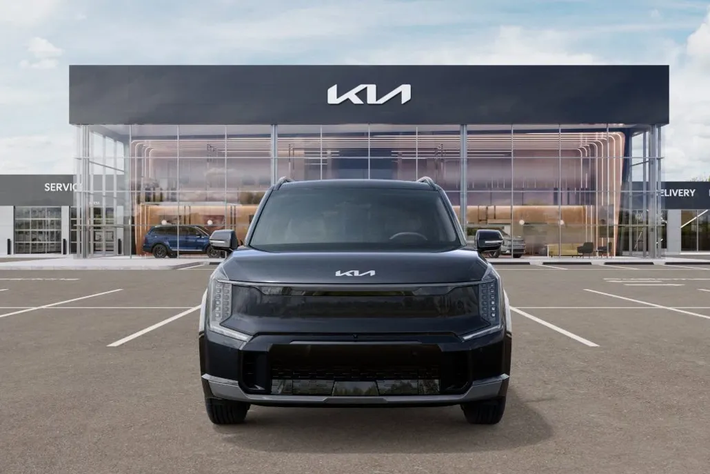 2026 Kia EV9 GT-Line photo 1
